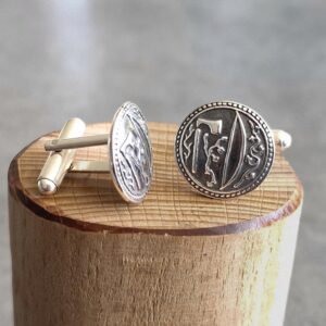 Dalarnass landskapssigill's mittdel - manschettknappar - oxiderad i äkta silver - säljs i par - handgjorda silversmycken från Brokig silversmycken