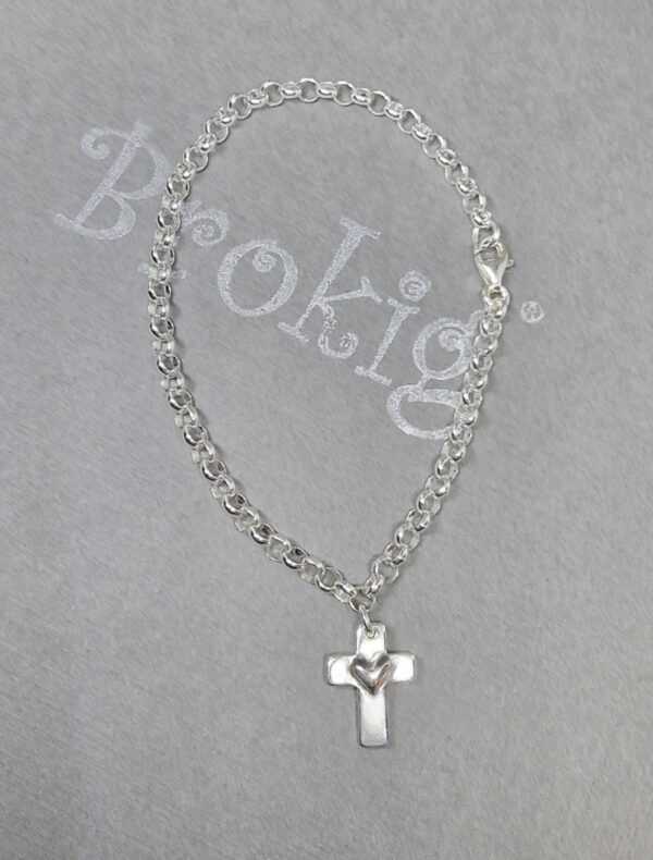 Hjärtkors-silverarmband - CMHAR - handgjorda silversmycken från Brokig silversmycken