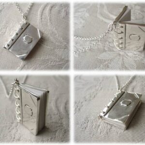 Silverbok 2 cm hög - silversmycke i äkta silver - handgjorda silversmycken från Brokig silversmycken